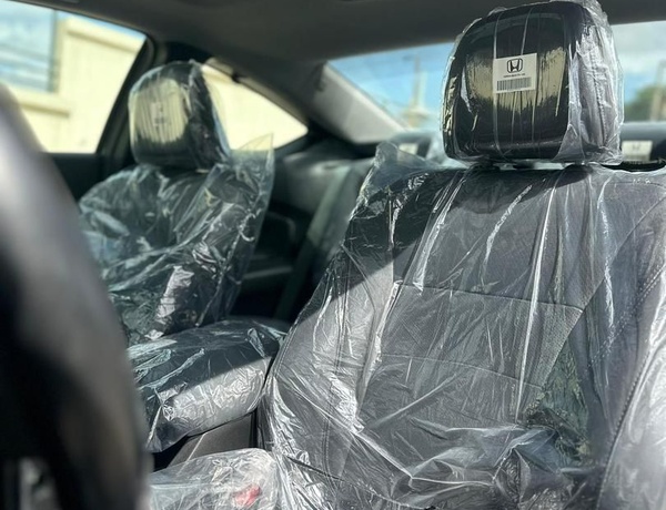 DISTRESS FOREIGN USED   2014 HONDA ACCORD COUPE FOR SALE IN ABUJA