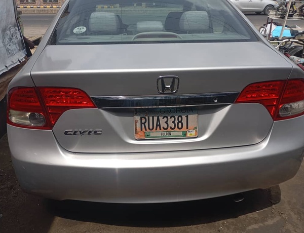 Distress Sale Foreign Used Honda Civic 2009 for Sale In Portharcourt