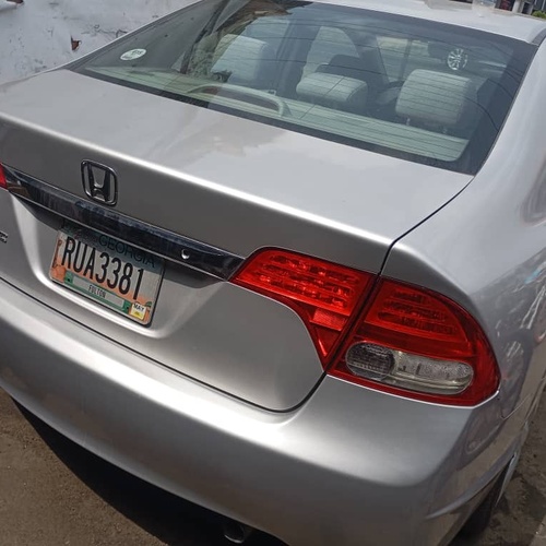 Distress Sale Foreign Used Honda Civic 2009 for Sale In Portharcourt