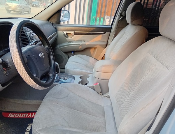 Distress Sale Hyundai Santa Fe 2008 for Sale In Lagos