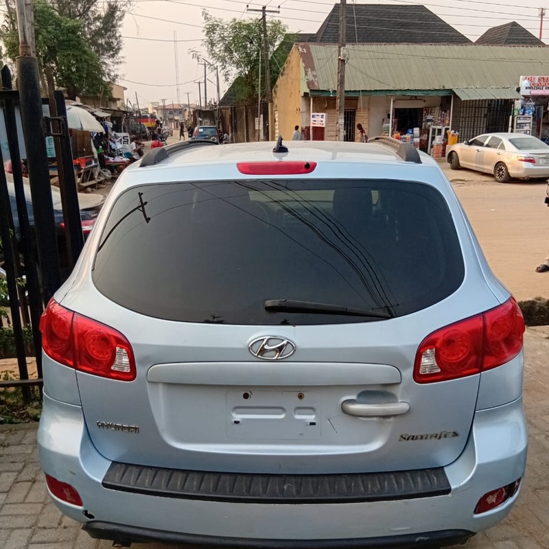 Distress Sale Hyundai Santa Fe 2008 for Sale In Lagos image