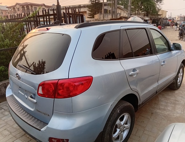 Distress Sale Hyundai Santa Fe 2008 for Sale In Lagos