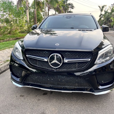 Mercedes Benz car