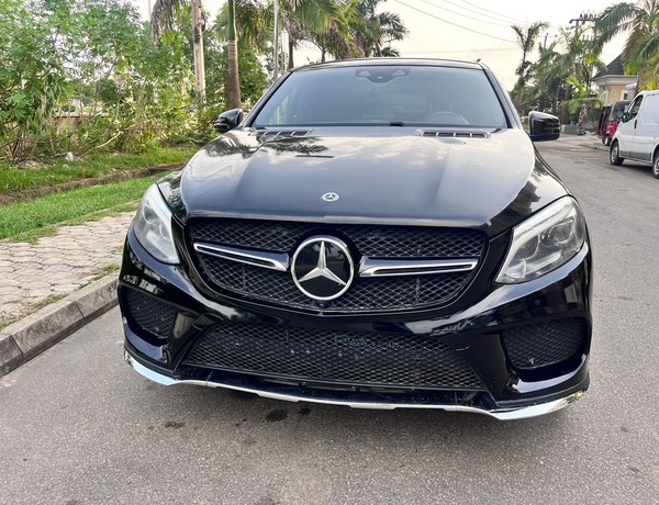 Distress sale Registered Mercedes Benz GLE AMG 43 2017 In Uyo