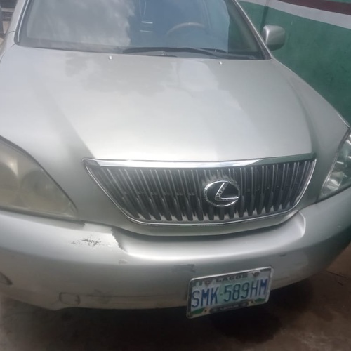 DISTRESS TOKS GRADE 2005 RX 330 AVAILABLE NOW IN EJIGBO LAGOS