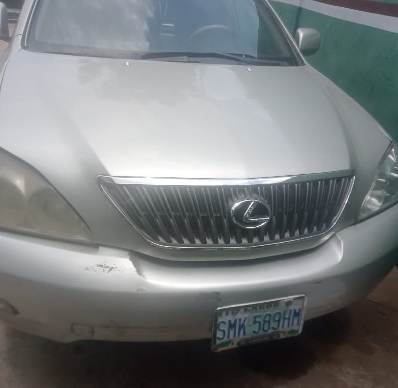 DISTRESS TOKS GRADE 2005 RX 330 AVAILABLE NOW IN EJIGBO LAGOS image