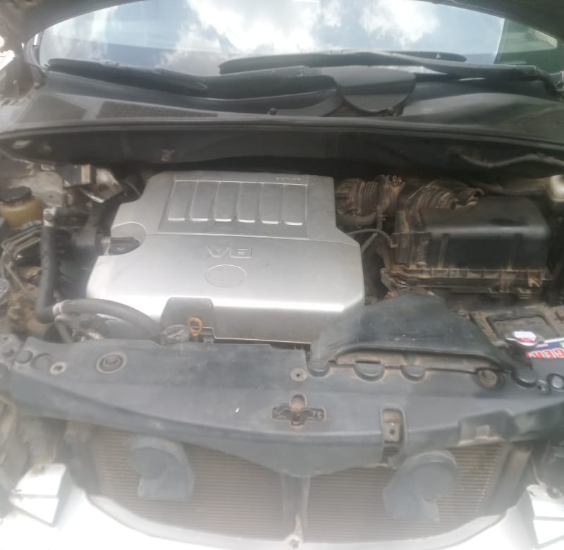 DISTRESS TOKS GRADE 2005 RX 330 AVAILABLE NOW IN EJIGBO LAGOS image