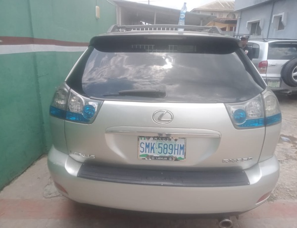 DISTRESS TOKS GRADE 2005 RX 330 AVAILABLE NOW IN EJIGBO LAGOS