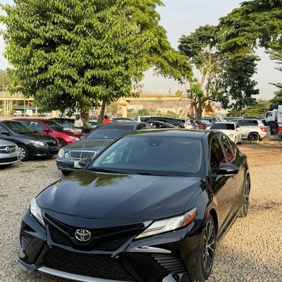 FEW MONTHS USED UNREGISTERED 2019 TOYOTA CAMRY SE FOR SALE