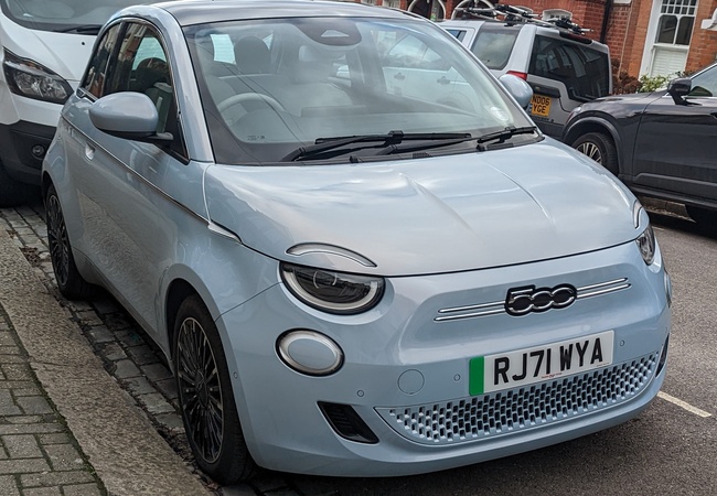 Fiat 500e image 5