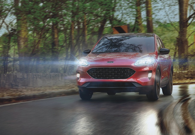 Ford Escape image 5