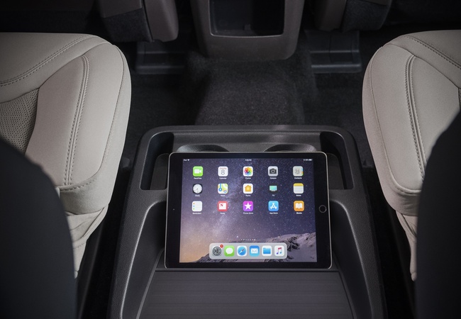 Ford Explorer image 3