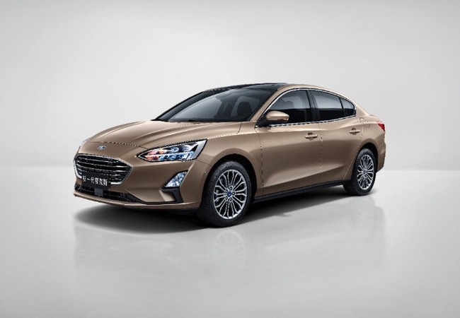 Ford Focus image 2