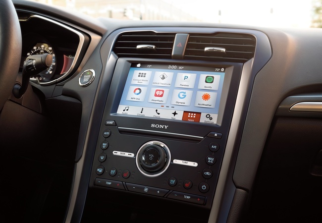 Ford Fusion image 3