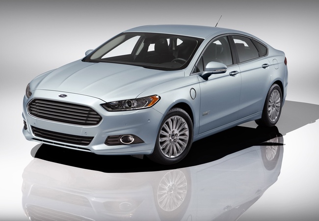 Ford Fusion hybrid image 3