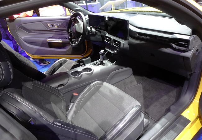 Ford Mustang Eco image 2