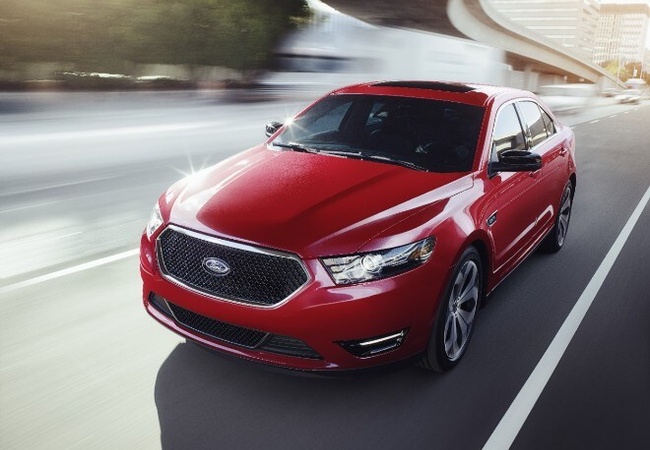 Ford Taurus image 3
