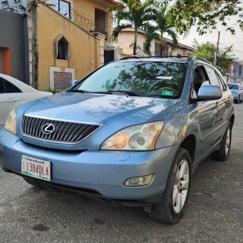 Foreign Used 2005 Lexus RX330 for Sale In Lagos