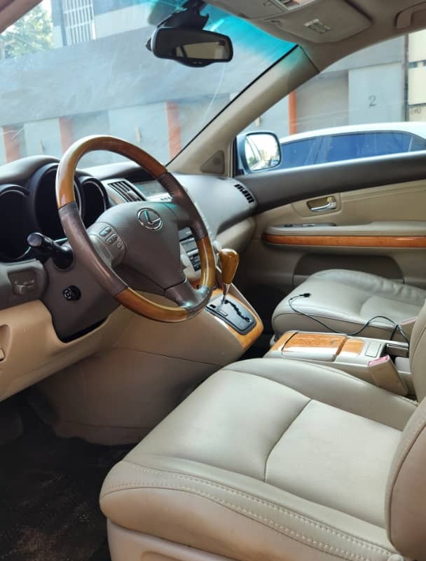 Foreign Used 2005 Lexus RX330 for Sale In Lagos image