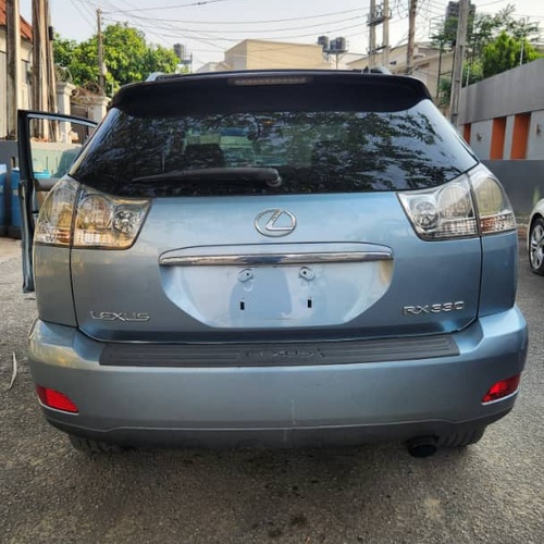 Foreign Used 2005 Lexus RX330 for Sale In Lagos