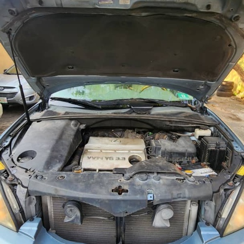 Foreign Used 2005 Lexus RX330 for Sale In Lagos