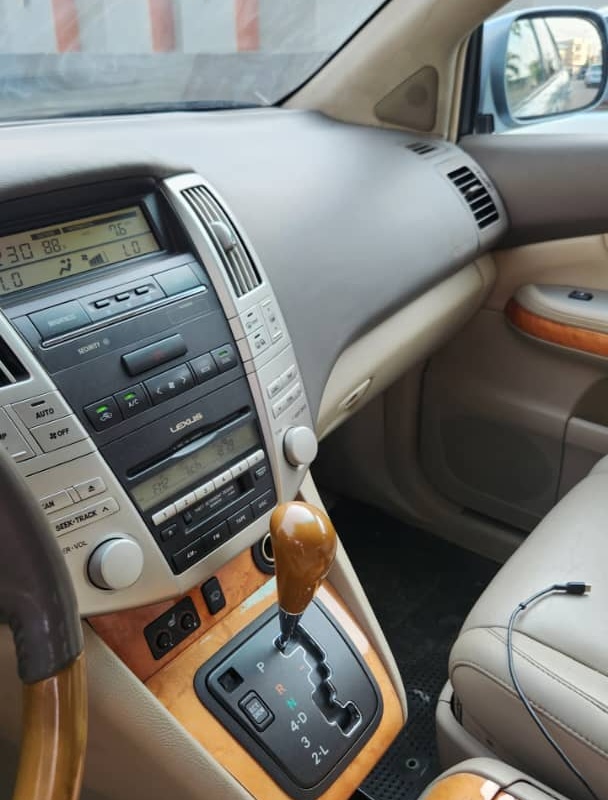 Foreign Used 2005 Lexus RX330 for Sale In Lagos image