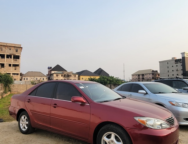 Foreign used 2005 Toyota Camry