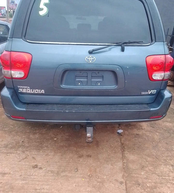Foreign Used 2005 Toyota Sequoia for Sale In Lagos image