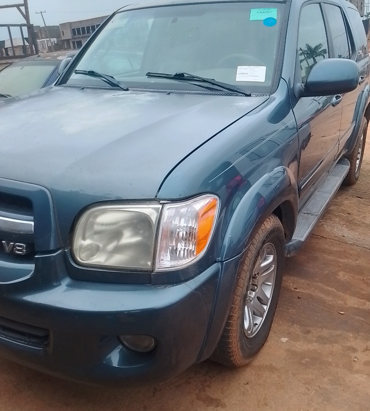 Foreign Used 2005 Toyota Sequoia for Sale In Lagos image