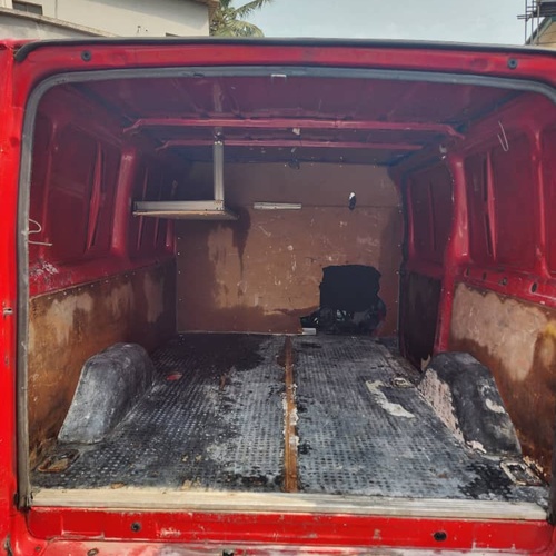 Local Used 2006 Ford Transit bus (cargo van)