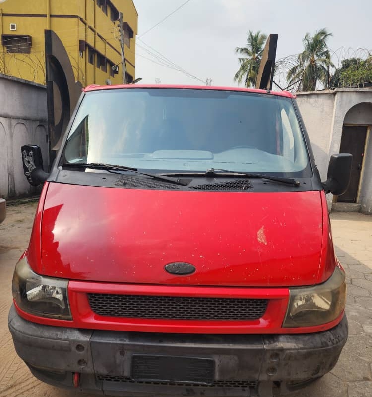 Local Used 2006 Ford Transit bus (cargo van) image