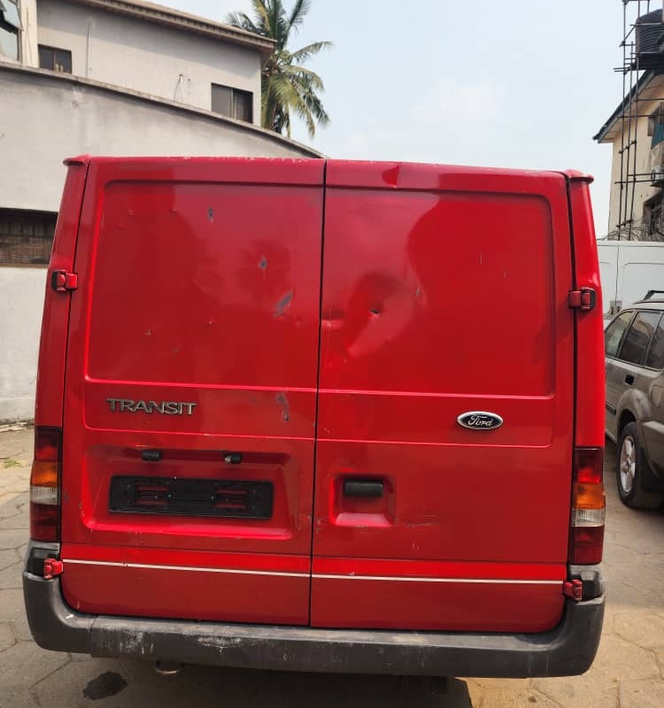 Local Used 2006 Ford Transit bus (cargo van) image