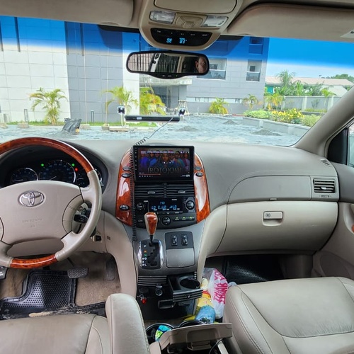 Foreign Used 2006 Toyota Sienna For sale In Lekki