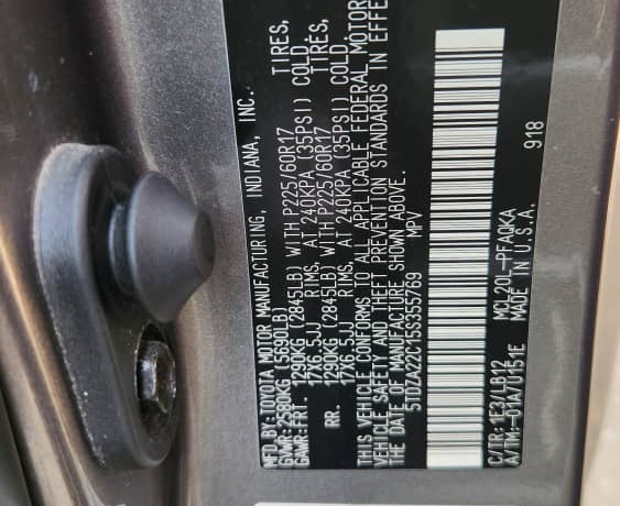 Foreign Used 2006 Toyota Sienna XLE In Lagos