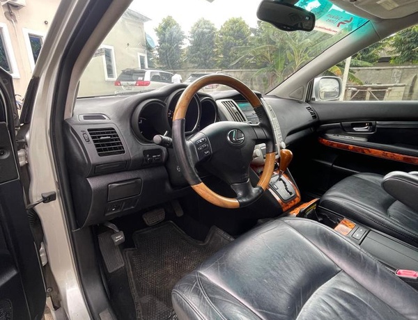 Foreign Used 2007 Lexus RX350 for Sale In Lekki Lagos