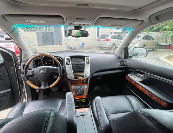 Foreign Used 2007 Lexus RX350 for Sale In Lekki Lagos