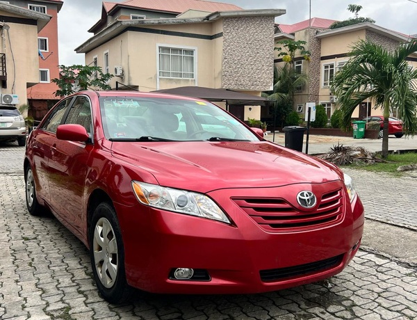 Foreign used 2008 Toyota Camry Le In Lagos