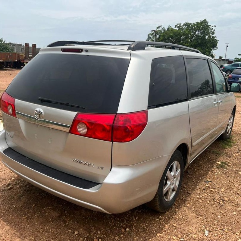 FOREIGN USED 2008 TOYOTA SIENNA LE FOR SALE image