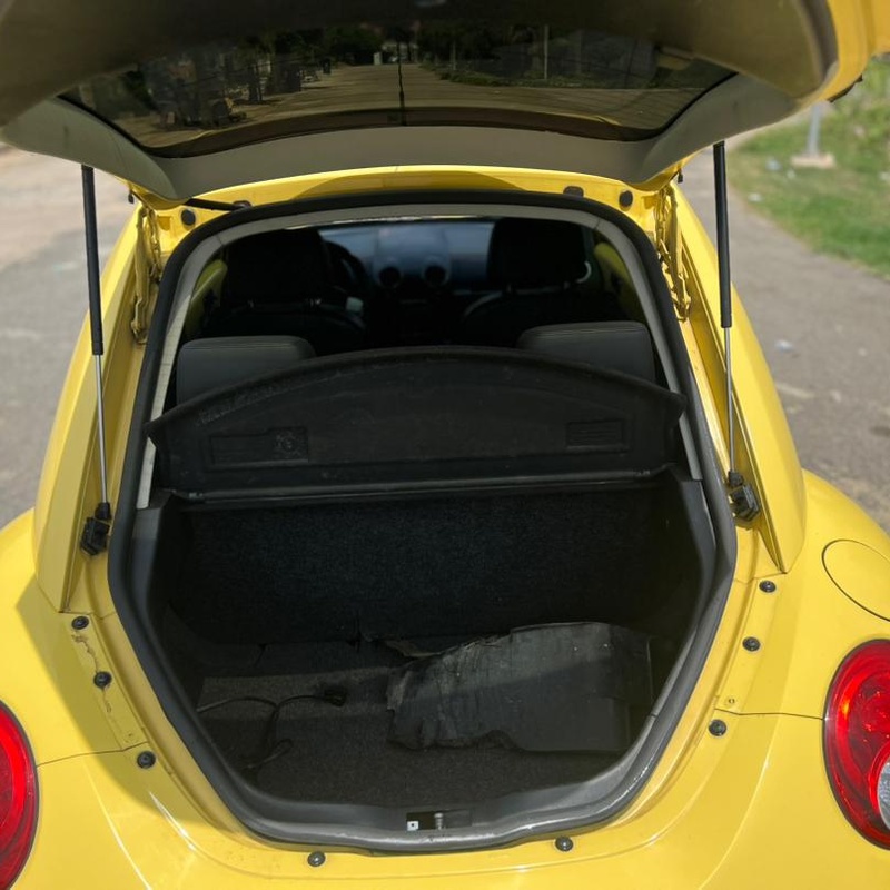 Foreign Used 2008 Volkswagen Beetle for Sale In Abuja image