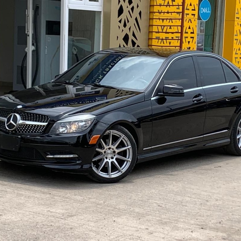 FOREIGN USED 2011 MERCEDES BENZ C300 FOR SALE image