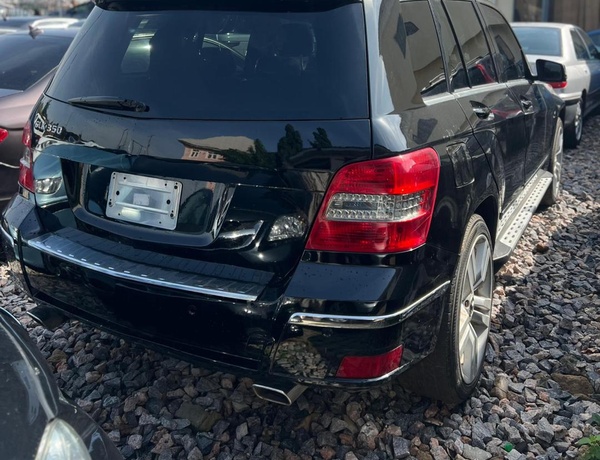 FOREIGN USED 2011 MERCEDES BENZ GLK350 FOR SALE