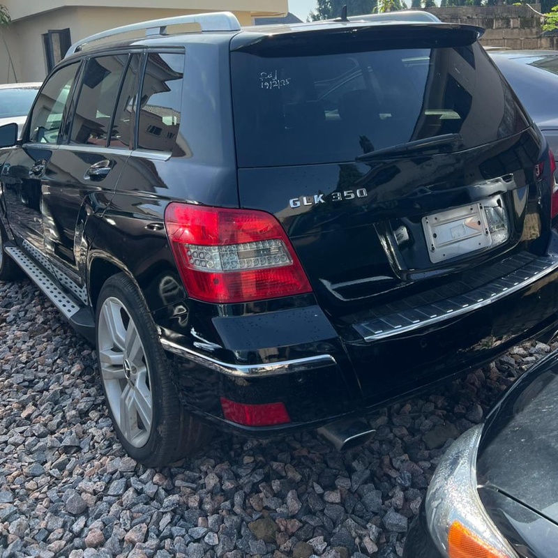 FOREIGN USED 2011 MERCEDES BENZ GLK350 FOR SALE image