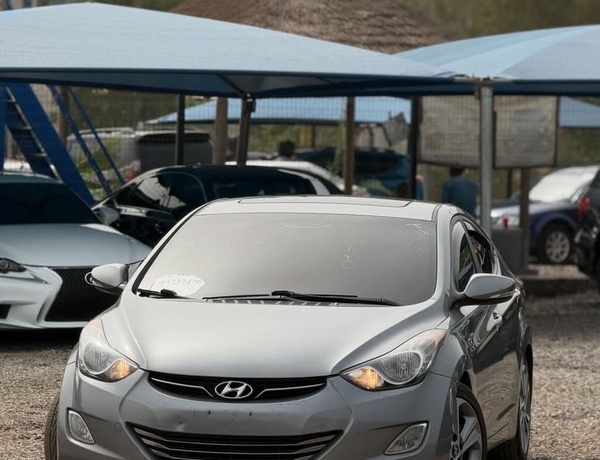 FOREIGN USED 2012 HYUNDAI ELANTRA FOR SALE IN ABUJA