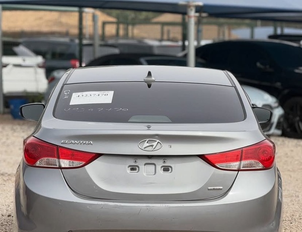FOREIGN USED 2012 HYUNDAI ELANTRA FOR SALE IN ABUJA