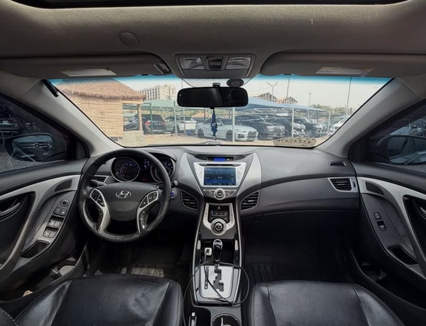 FOREIGN USED 2012 HYUNDAI ELANTRA FOR SALE IN ABUJA