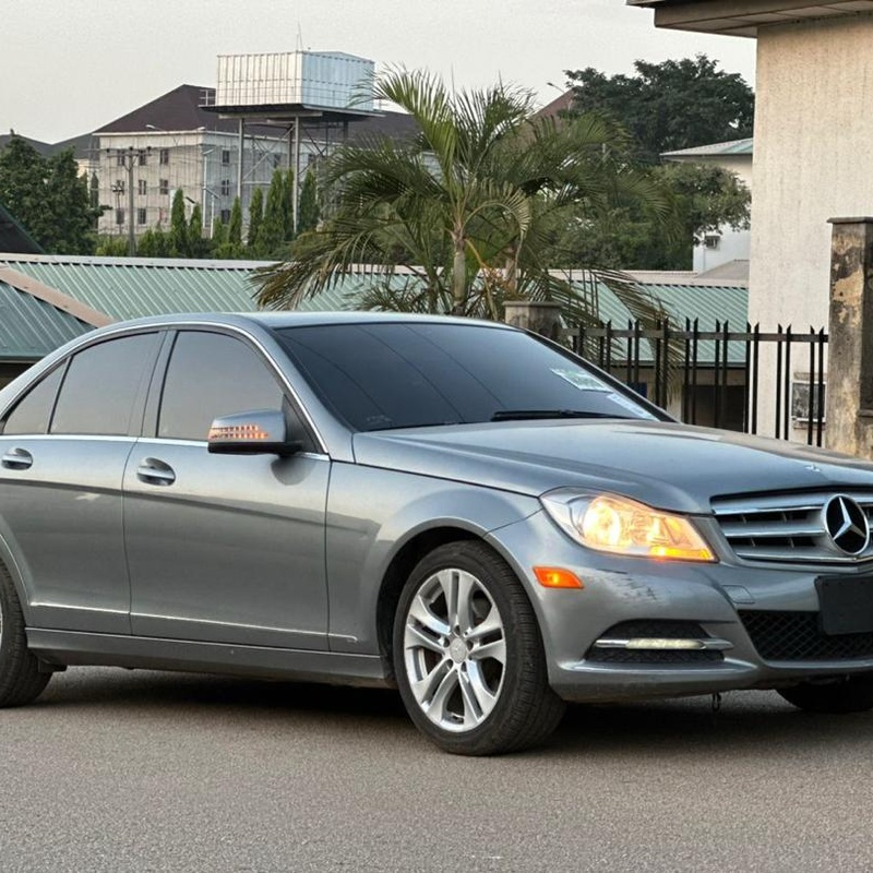FOREIGN USED 2012 MERCEDES BENZ C300 FOR SALE IN ABUJA image