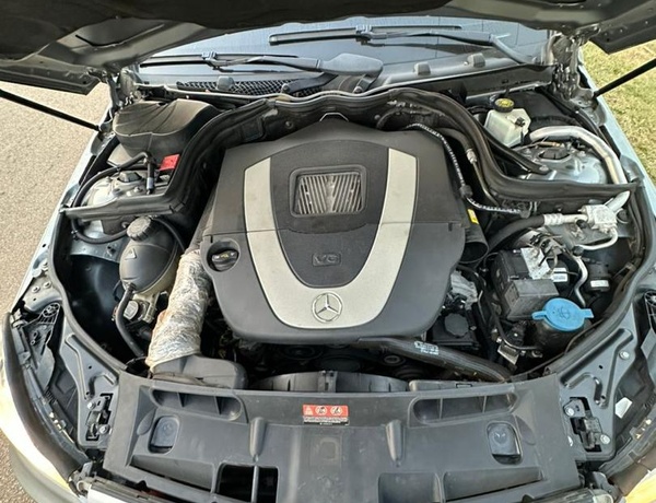 FOREIGN USED 2012 MERCEDES BENZ C300 FOR SALE IN ABUJA