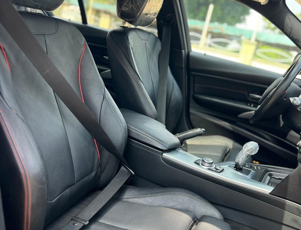 Foreign Used 2013 BMW 328i Xdrive Sport In Kaduna