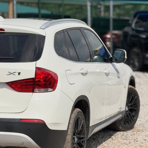FOREIGN USED 2013 BMW X1 FOR SALE IN ABUJA