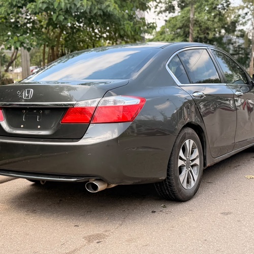 FOREIGN USED 2013 HONDA ACCORD IN ABUJA